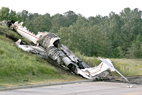Travis Barker blink 182 accidente avión 2008