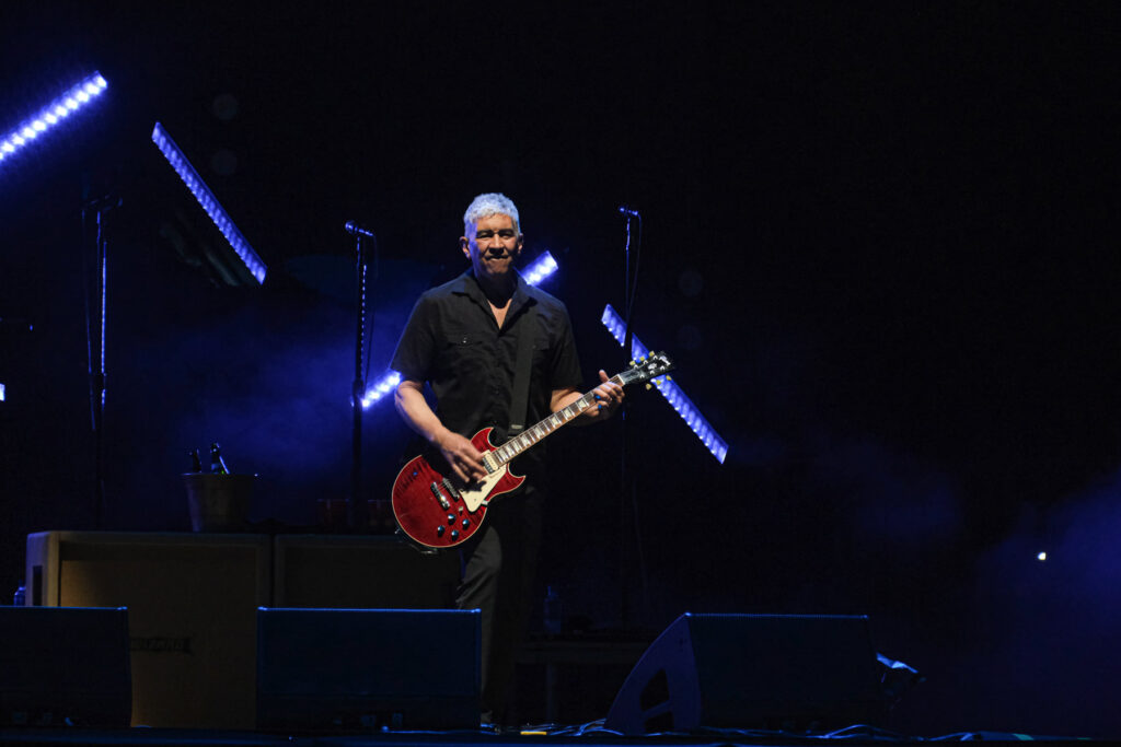 Pat Smear, compañero de Dave Grohl desde Nirvana / Foto: Liliana Estrada (OCESA)