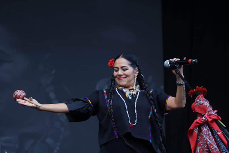 Lila Downs en el Vive Latino