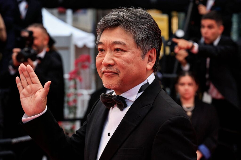 Hirokazu Kore-eda presentó este filme en la 76va edición del Festival de Cannes. Foto: Valery Hache/ AFP