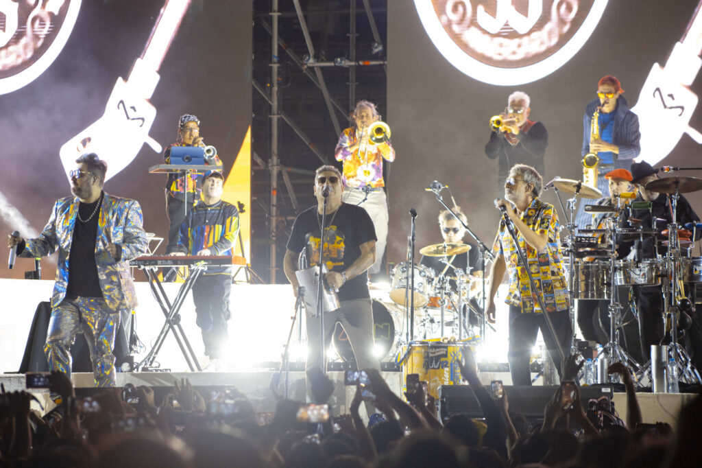 Los Auténticos Decadentes en la Plaza de Toros / Foto: Alfredo Alvarado