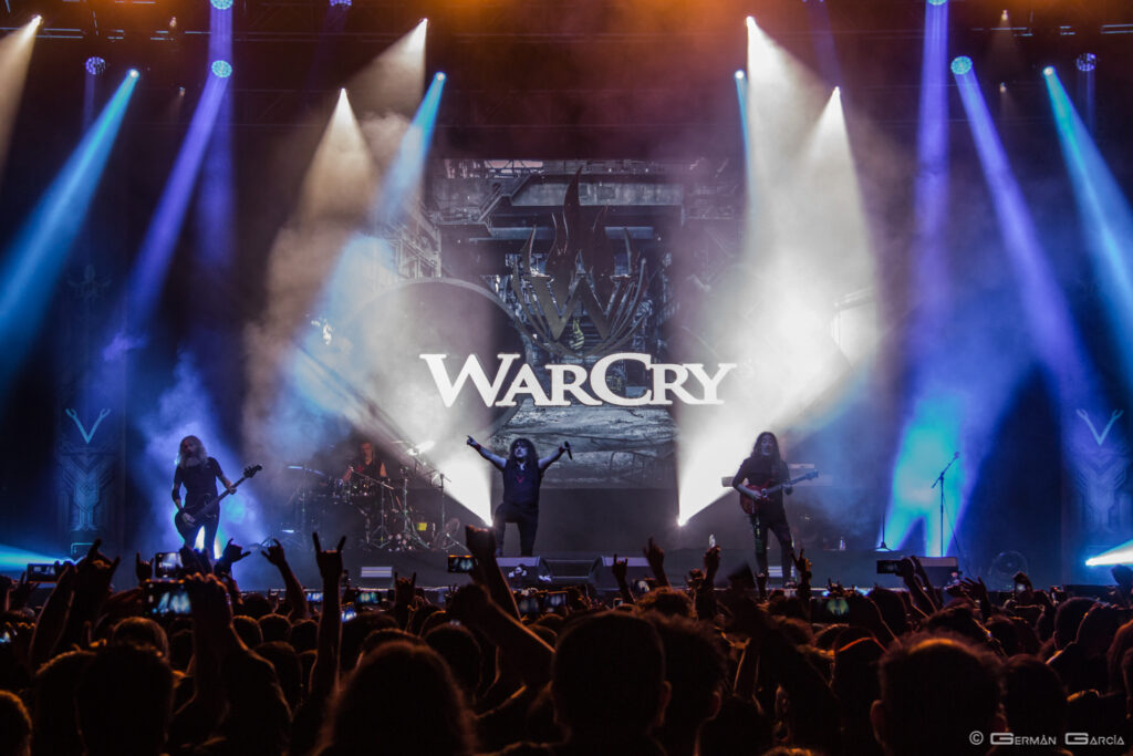 Warcry en el Pepsi Center WTC