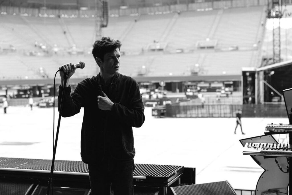 Brandon Flowers en el soundcheck del Estadio GNP / Foto: Facebook oficial de The Killers