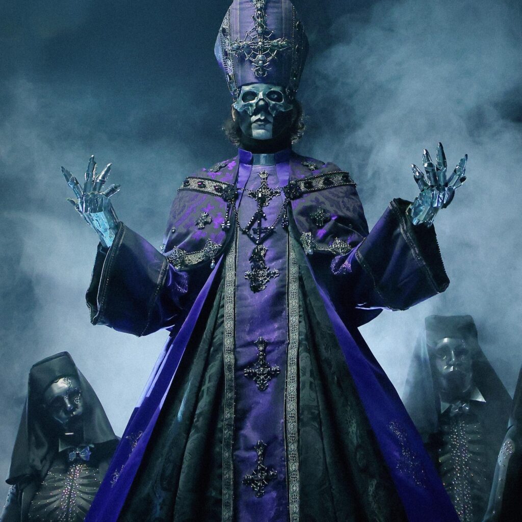 Se presenta el Papa V Perpetua
