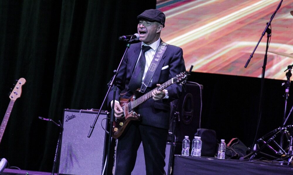Rod Levario en el Teatro Metropólitan