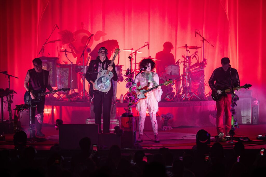 arcade fire en el escenario