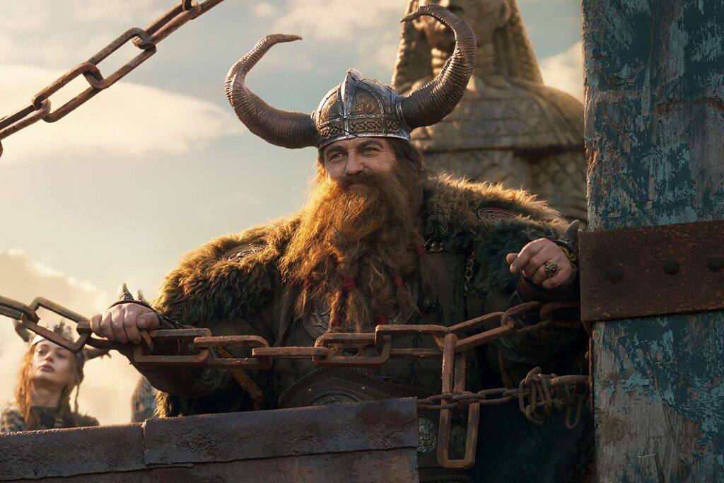 Explorando su lado vikingo. Gerard Butler regresa a la franquicia de Cómo Entrenar a tu Dragón como Estoico. Foto: Universal Pictures