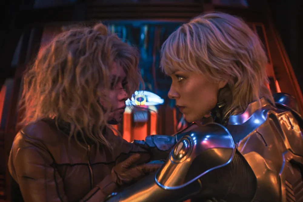 ¿Heroína o asesina serial? Esa es parte de la disyuntiva de esta alocada secuela. Foto: Universal Pictures