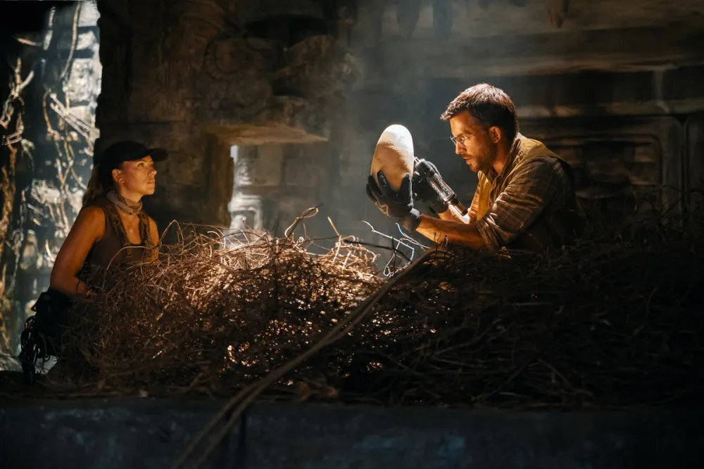 Jonathan Bailey es una grata sorpresa dentro de Jurassic World Renace. Foto: Universal Pictures