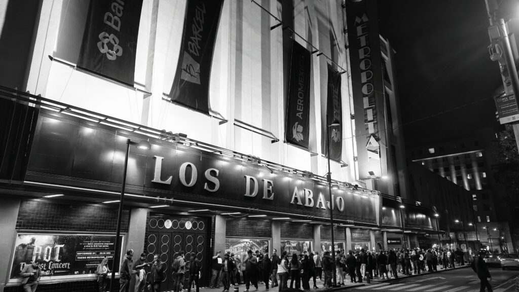 Los de Abajo desde el Teatro Metropólitan / Foto: Andre Dulché