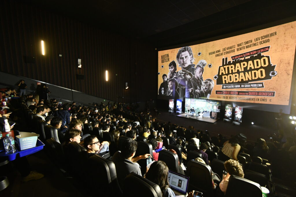 Algunos fans fueron afortunados de también ver la más reciente cinta de Darren Aronofsky. Foto: Sony Pictures México