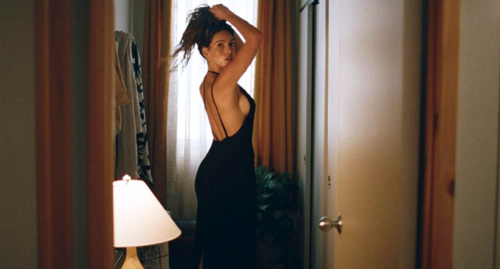 adria Arjona en amores compartidos