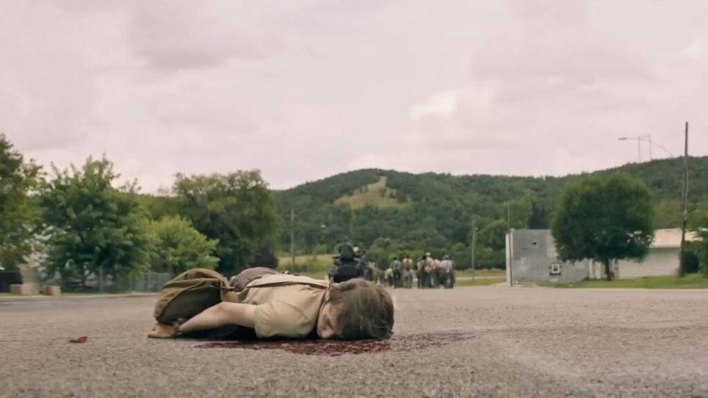 Crítica: Camina o Muere - Película de Drama y Terror