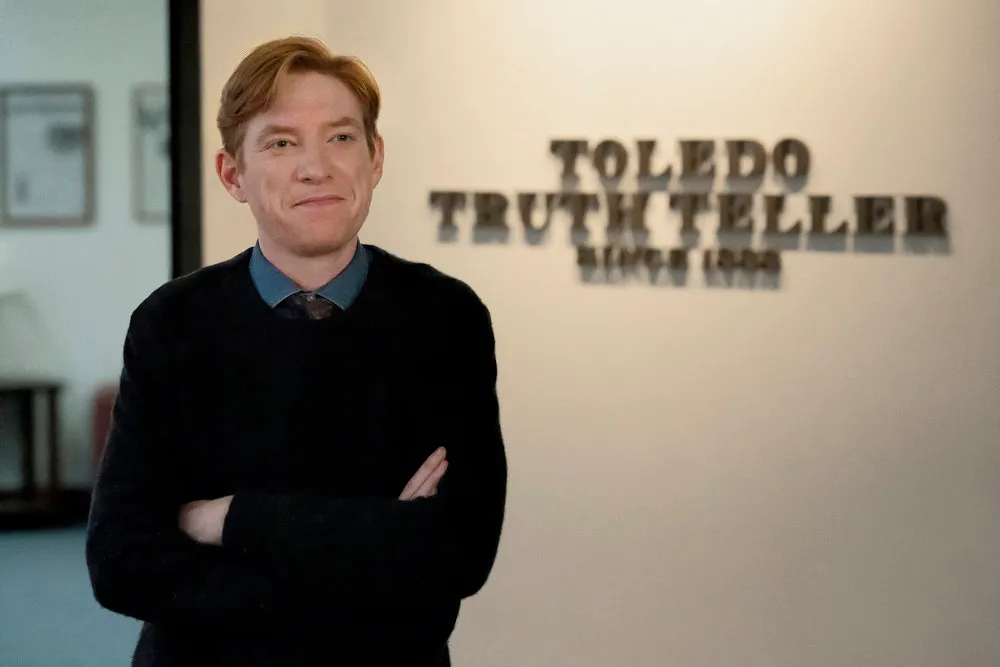 Tan adorable como soñador, Ned busca mantener la integridad del Toledo Truth Teller en The Paper. Foto: HBO Max