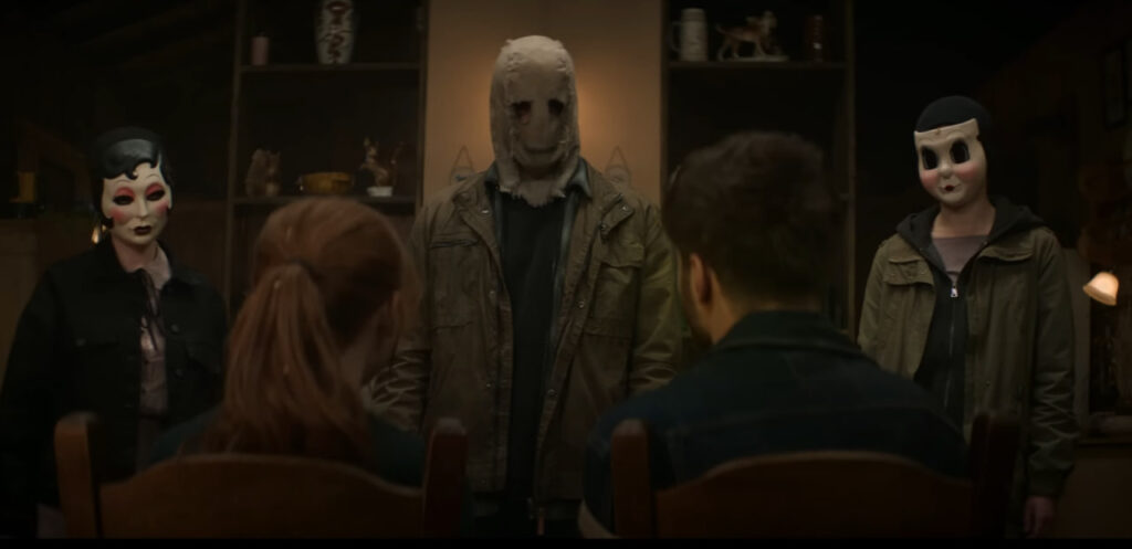 Crítica: Los Extraños Capítulo 2 - Película de Terror