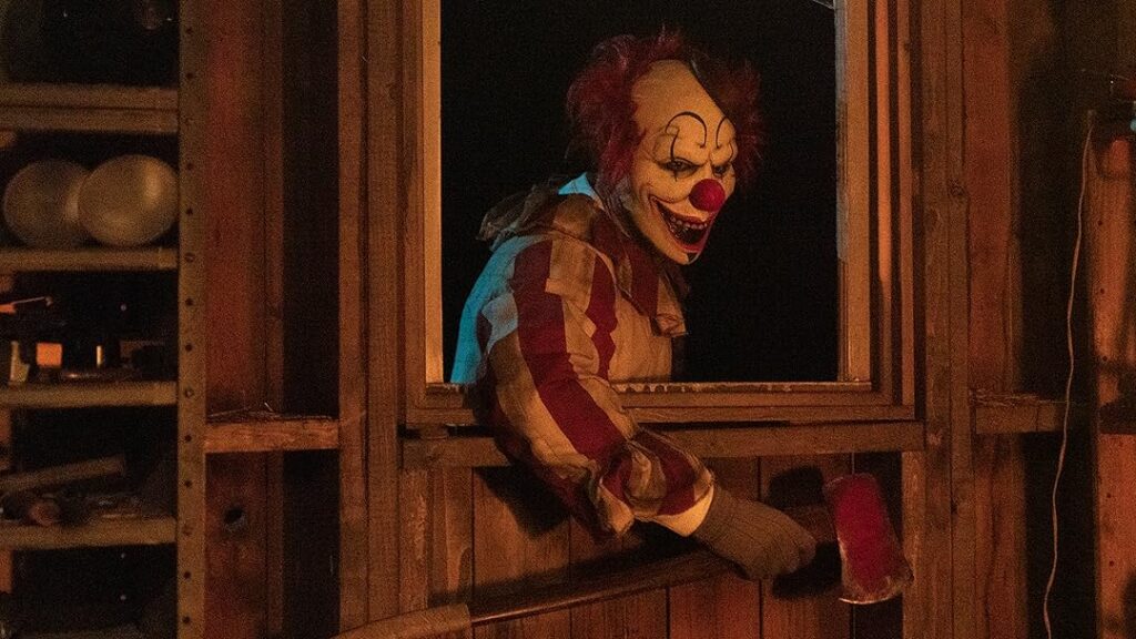 Crítica: El Payaso del Maizal - Película de Terror y Comedia