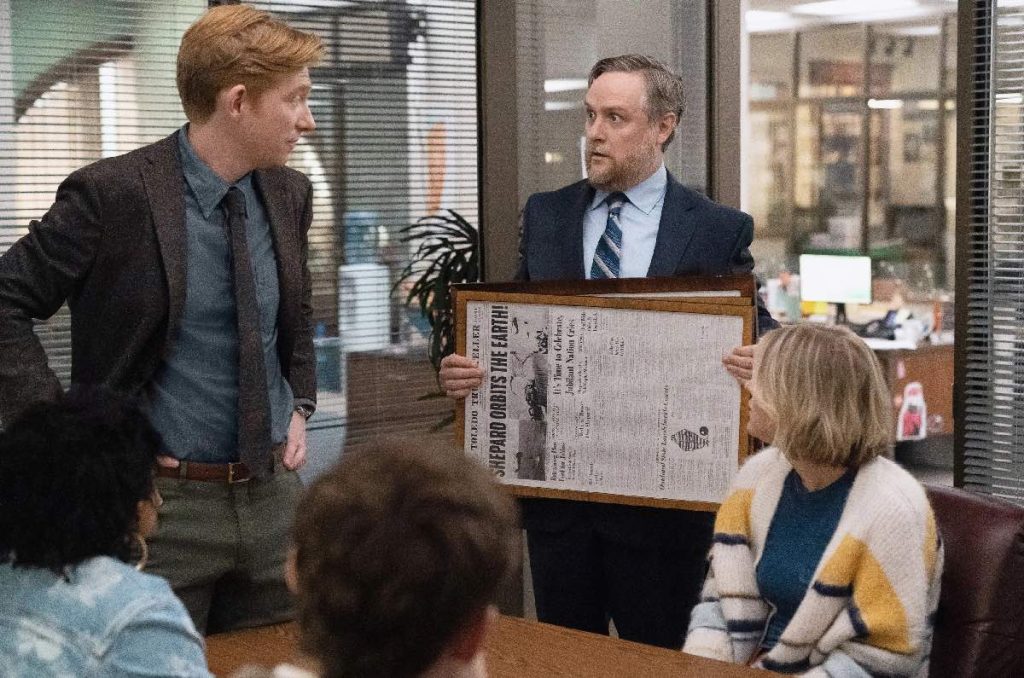 Salvando el periódico. Gleeson es Ned, el líder del grupo en The Paper. Foto: HBO Max