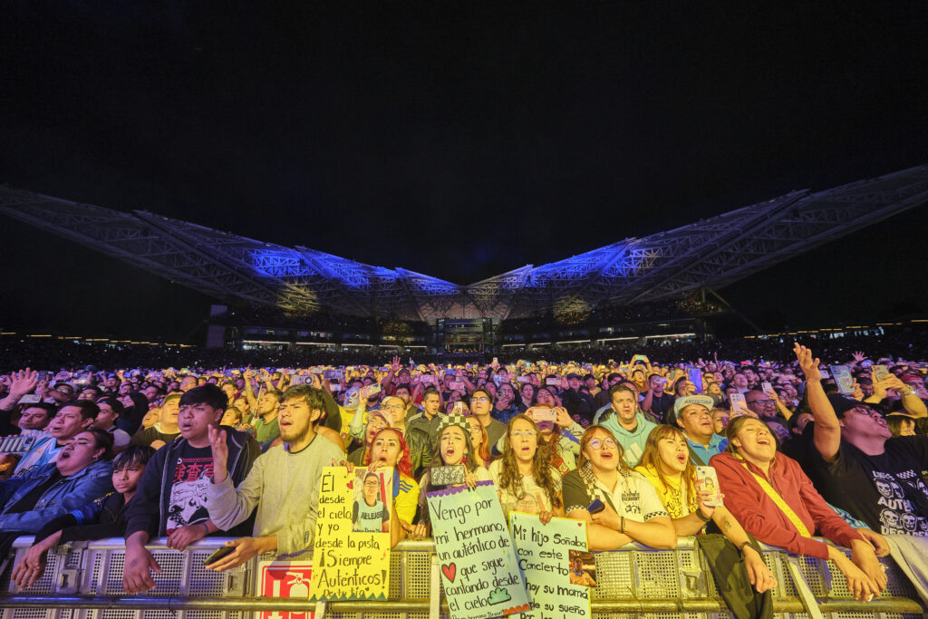 Los Auténticos Decadentes desde el Estadio Alfredo Harp Helú / Foto: OCESA - Liliana Estrada