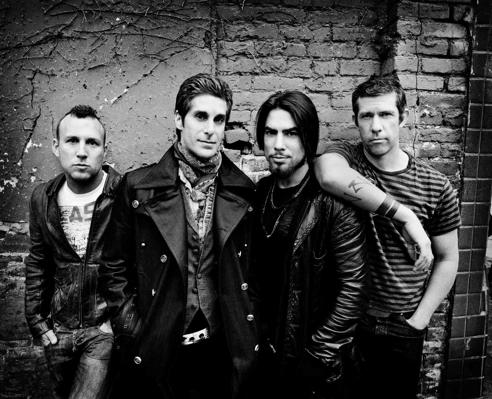 Jane's Addiction se separa tras los vergonzosos actos de Perry Farrell en 2024.