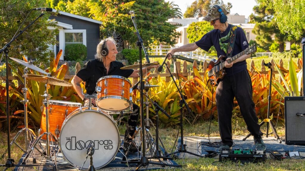 Reseña de When You're Strange