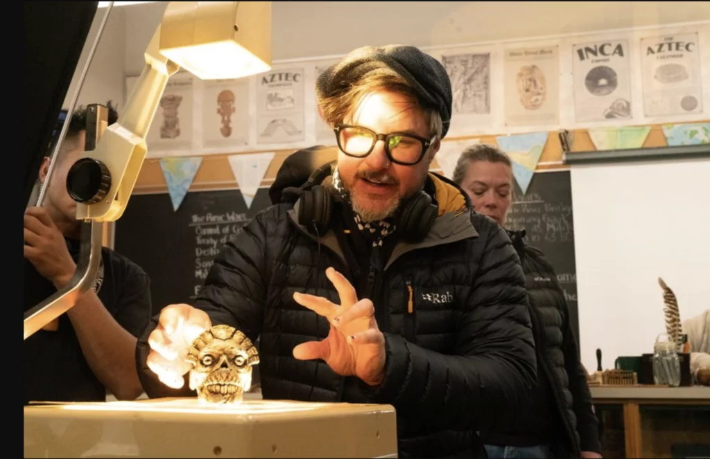 Corin Hardy, director de La Monja, no logra enderezar el camino con El Sonido de la Muerte. 