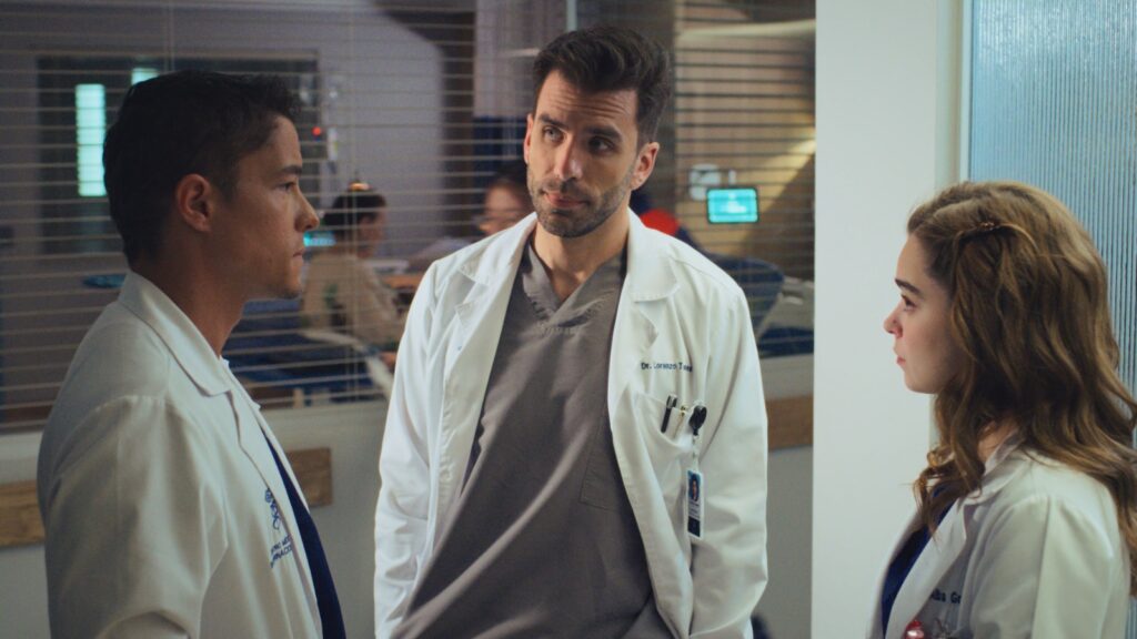 No solo romperá corazones. Giuseppe Gamba es más que el cool médico radiólogo Lorenzo en Doc. Foto: Netflix