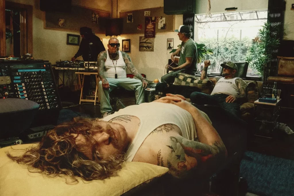 Sublime está de vuelta con Until The Sun Explodes / Foto: Micala Austin