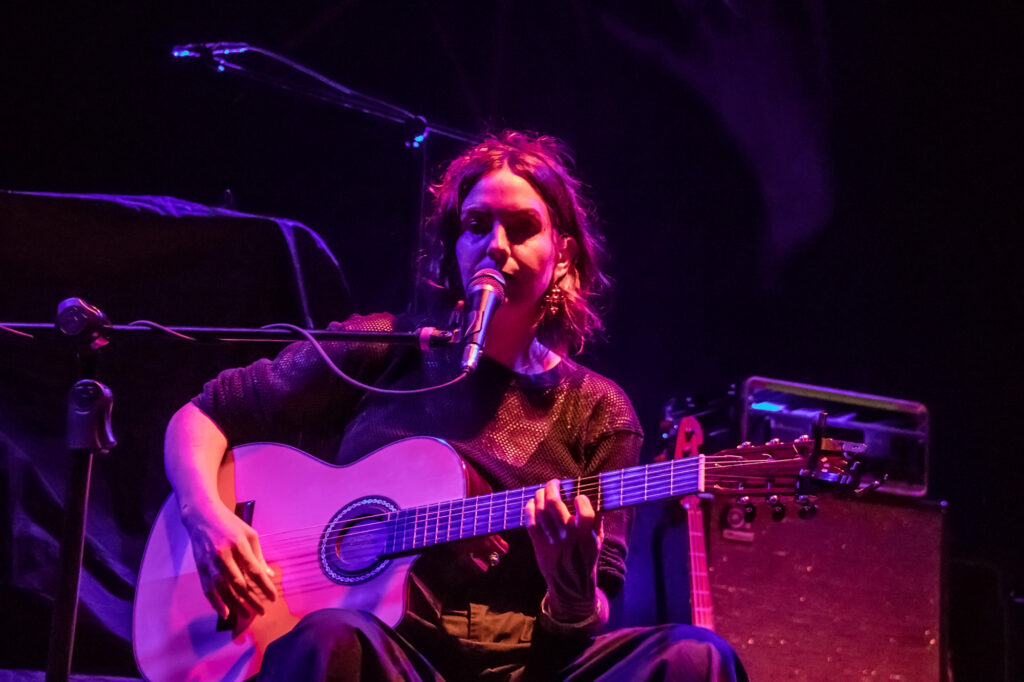 Emma Ruth Rundle en el Circo Volador | Por: Germán García para Dilemma Entertainment