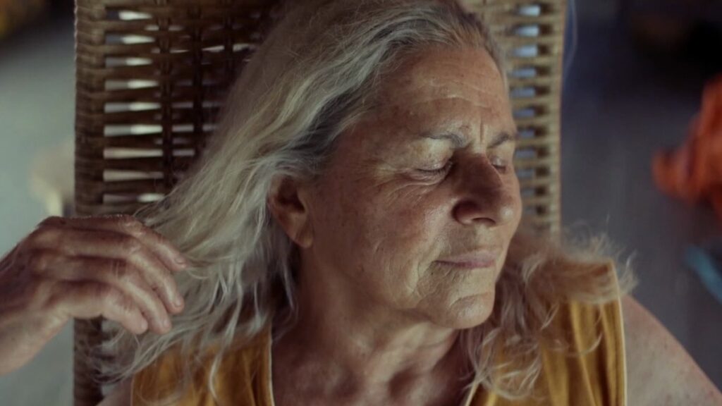 Teresa es el alma, la vida y el corazón de la hermosa cinta de Gabriel Mascaro, O Último Azul. Foto: Pimienta Films